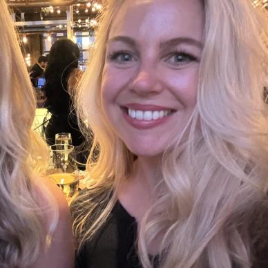 Image of Natalie smiling at the camera